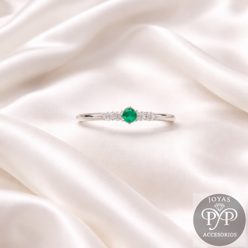 Anillo Esmeralda Elegancia en Plata