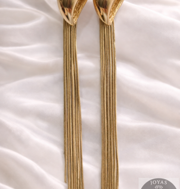 Aretes Cascada Dorada Elegante